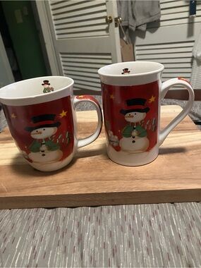 Vintage J C Penney Holiday Mugs From The Snowman Pattern